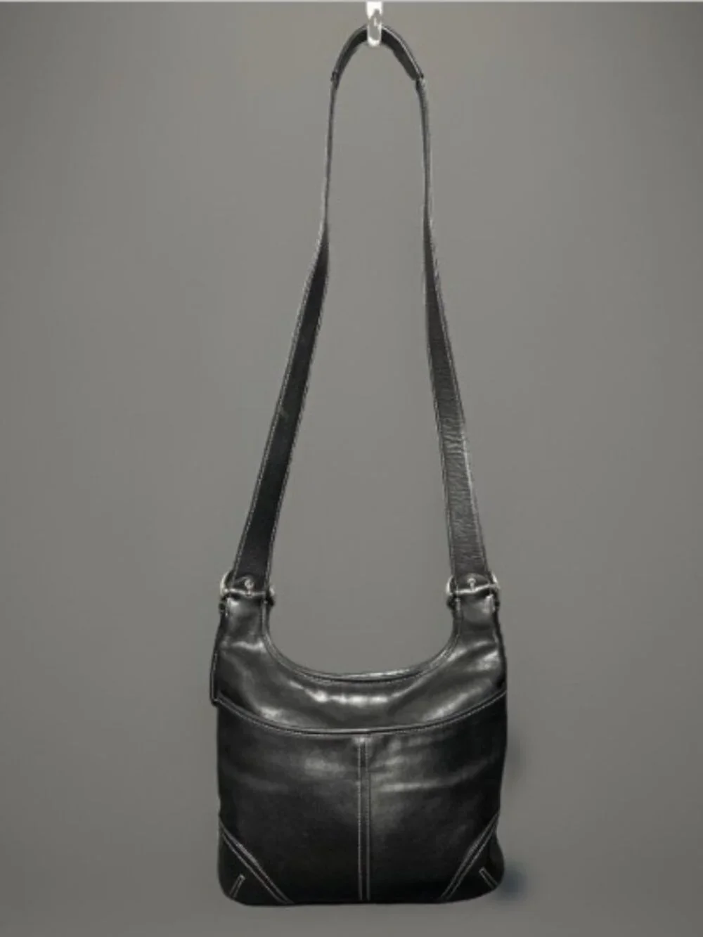 Coach Soho Legacy Slim Hippie 9549 Black Leather Crossbody Shoulder Bag Purse
